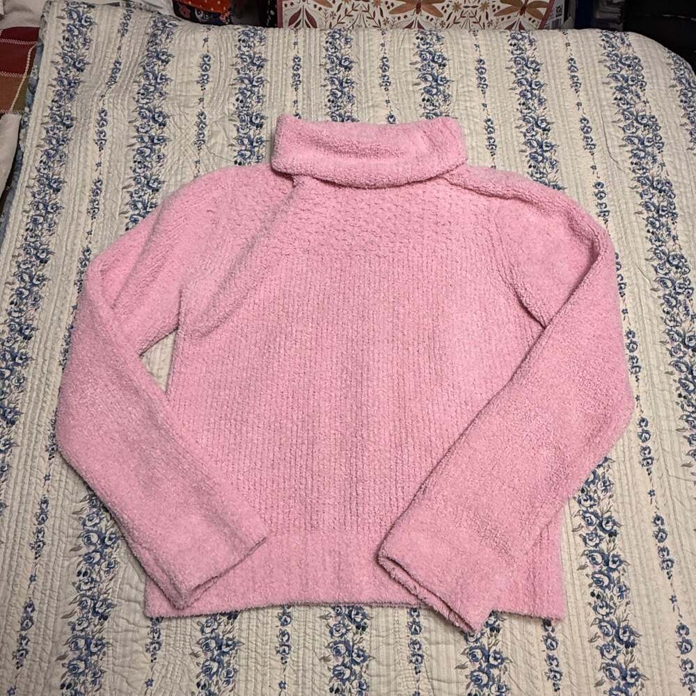 Columbia Women's Cowl Neck Pullover
